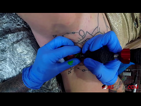 ❤️ Extremely tattooed hottie Sully Savage got a tattoo on her clitoris ❌ Sex video at en-us.hentai-menu.ru ❌️