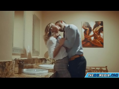 ❤️ When a busty blonde seduces you in a public restroom ❌ Sex video at en-us.hentai-menu.ru ❌️